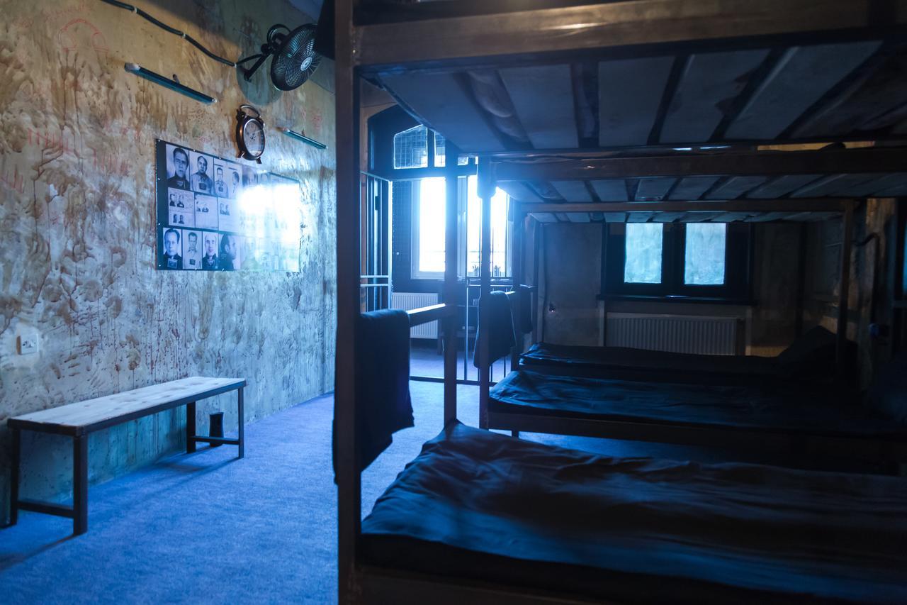 Bett im gemischten 6-Bett-Schlafsaal